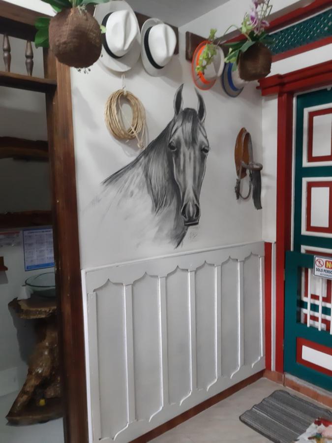 Intiluna Hostel 萨兰托 外观 照片