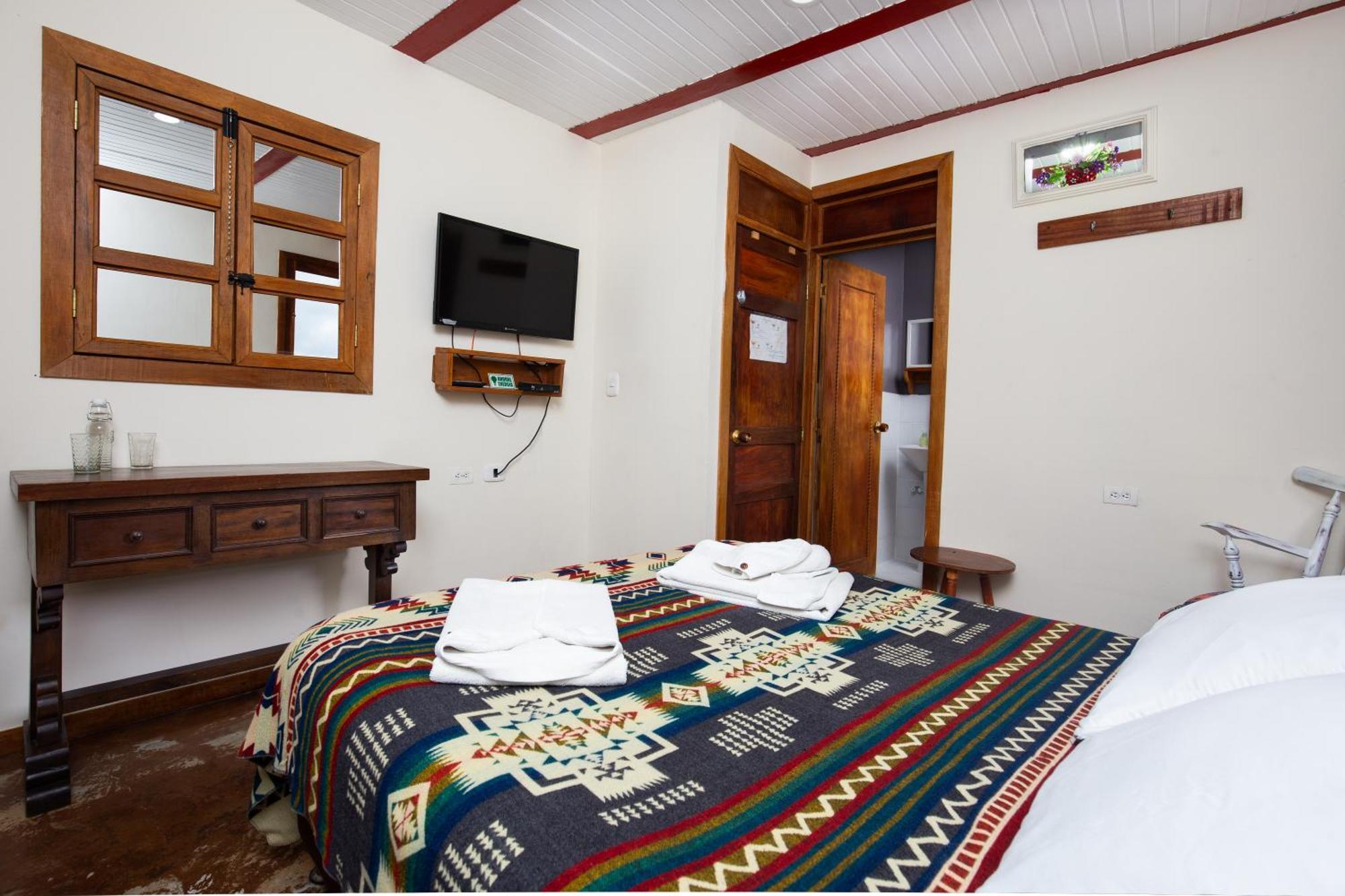Intiluna Hostel 萨兰托 外观 照片