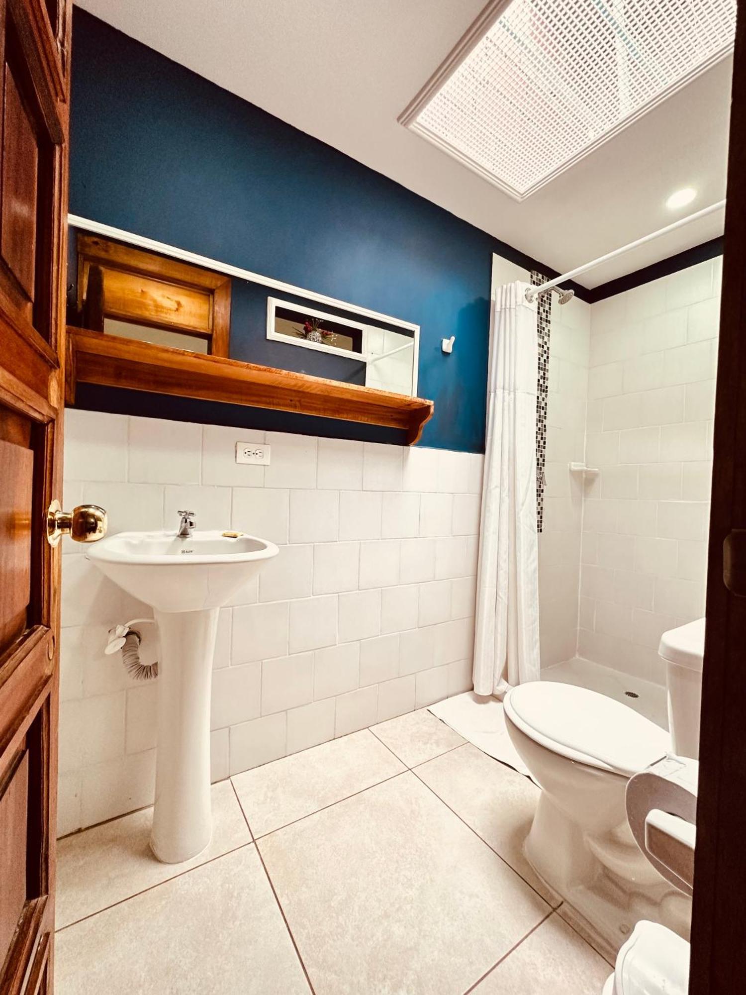 Intiluna Hostel 萨兰托 外观 照片